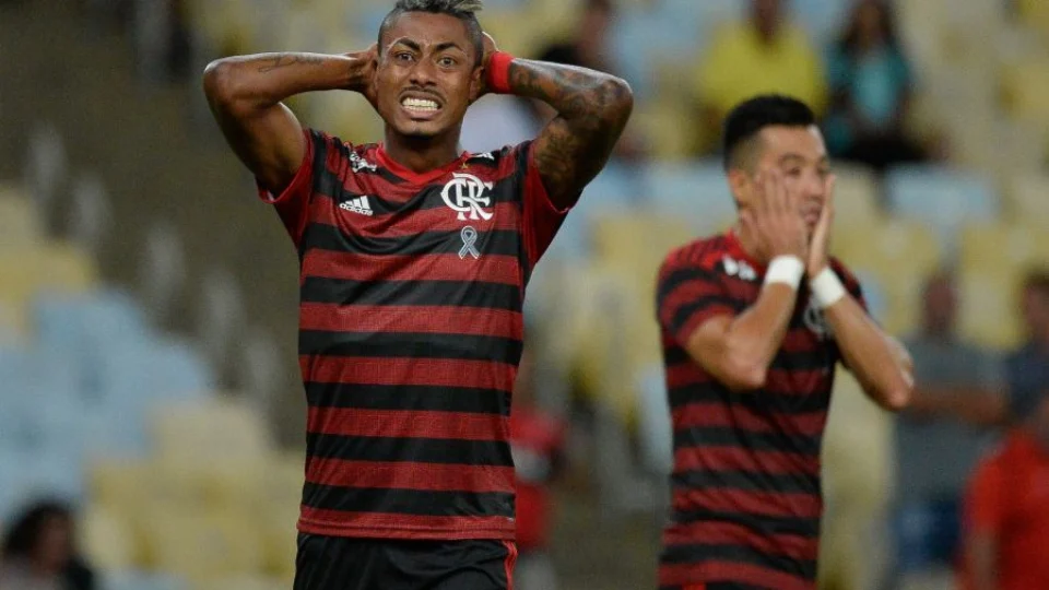 Bruno Henrique pode não jogar mais pelo Flamengo nesta temporada