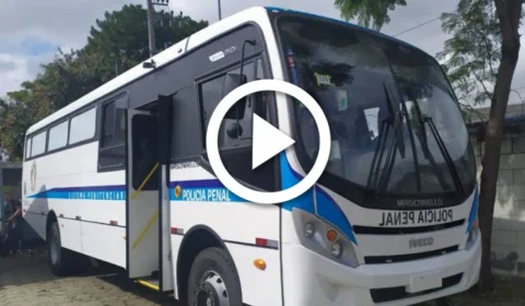 VÍDEO: cinco detentos fogem de penitenciária em Manaus