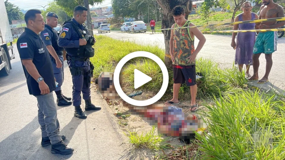 VÍDEO: dois homens morrem em grave acidente de moto na Cidade Nova, em Manaus