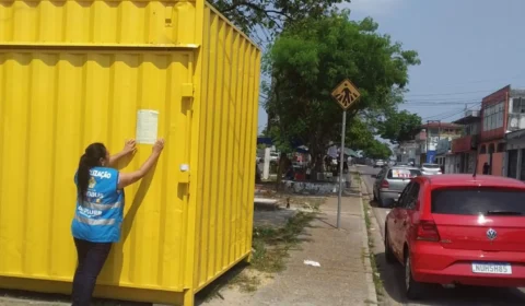 Implurb notifica proprietário de container instalado no meio do canteiro central na Zona Norte de Manaus