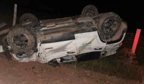 Dupla é presa após assaltar e capotar carro de servidora pública no interior do Amazonas