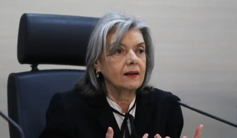 Eleições 2022: Cármen Lúcia toma posse como ministra efetiva do TSE