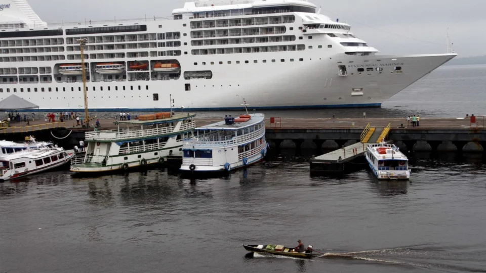 Manaus deve receber mais de 15 mil turistas estrangeiros durante Temporada de Cruzeiros 2022/2023