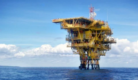 Petroleiros ameaçam realizar ‘maior greve da história’, caso Bolsonaro ‘paute a privatização da Petrobras’