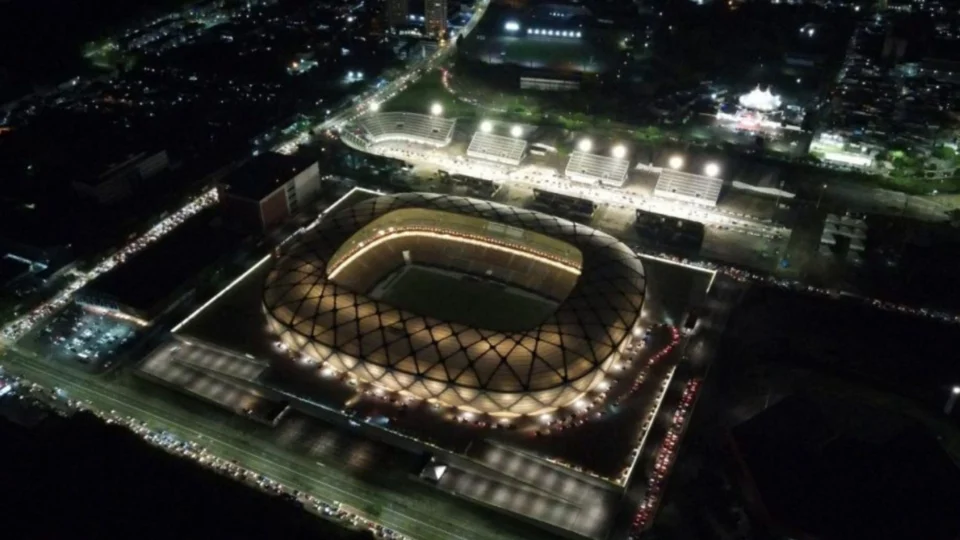 Guarani e Vasco se enfrentam na Arena da Amazônia, em Manaus