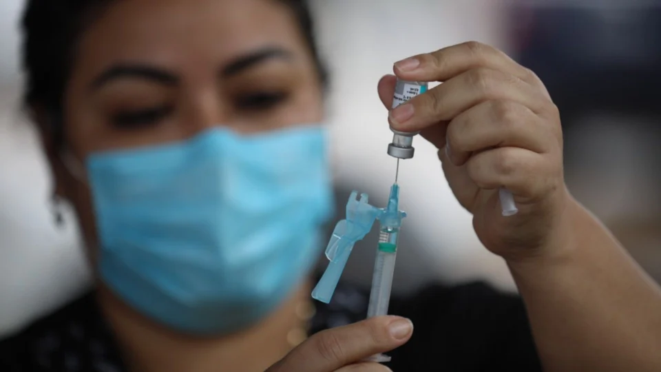 Amazonas registra 3 novos casos e nenhuma morte por Covid-19 neste domingo