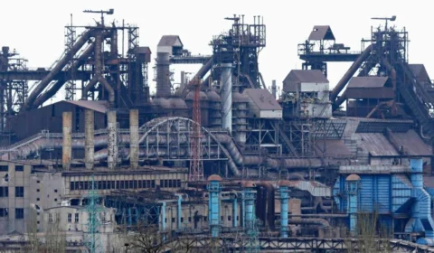 Rússia propõe trégua para saída de civis e soldados ucranianos de usina de Mariupol