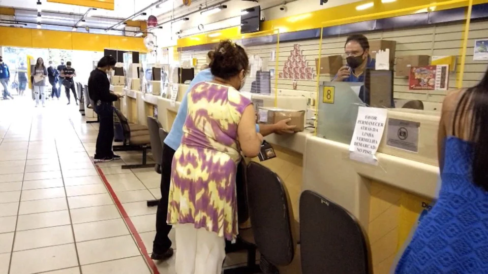 Correios realiza leilão de refugos nesta terça-feira