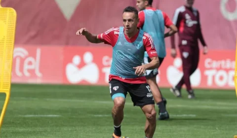 São Paulo tem volta de Rafinha para duelo contra América/MG pelas quartas de final da Copa do Brasil