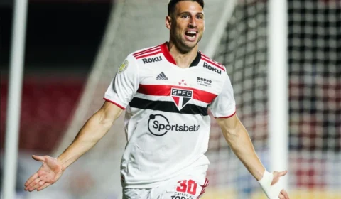 Calleri assina novo contrato com São Paulo até 2025