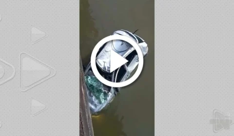 VÍDEO: motorista de aplicativo joga carro em córrego para fugir de assalto na Zona Centro-Sul de Manaus