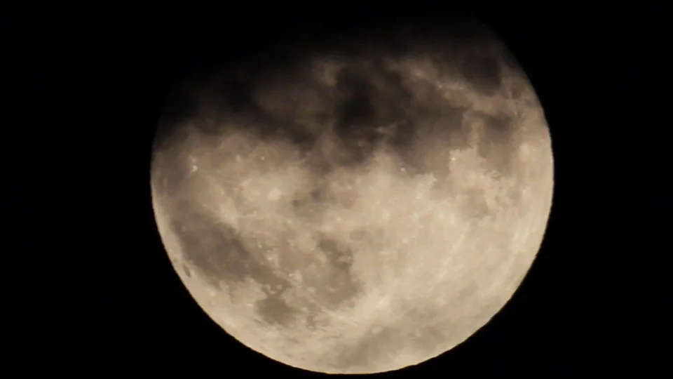 Cientistas japoneses confirmam lançamento de duas sondas à lua