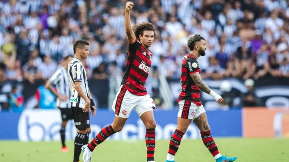 Volante Willian Arão se despede do Flamengo para jogar no Fenerbahçe da Turquia de Jorge Jesus