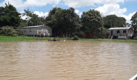 Tonantins, no AM, decreta estado de alerta por conta da cheia do Rio Solimões