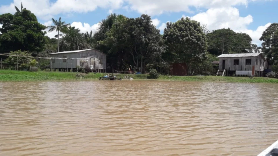 Tonantins, no AM, decreta estado de alerta por conta da cheia do Rio Solimões