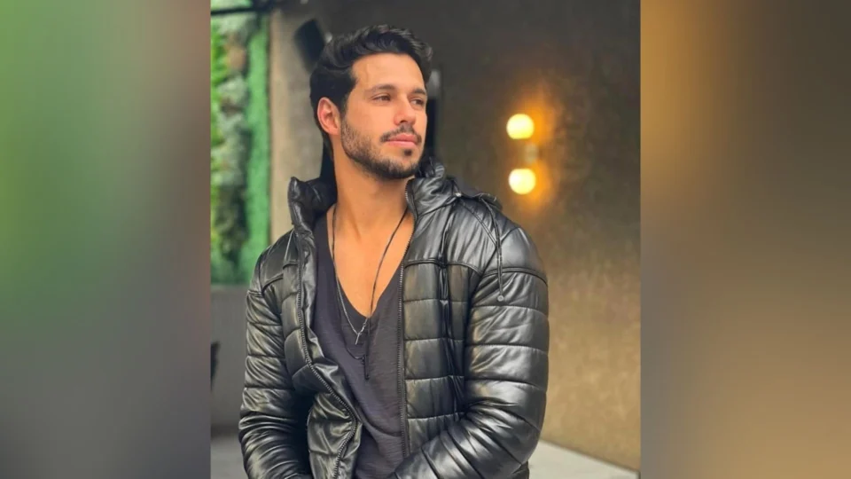 Rodrigo Mussi, ex-participante de reality, passa por cirurgia na cabeça e ficará em observação durante 48 horas em SP