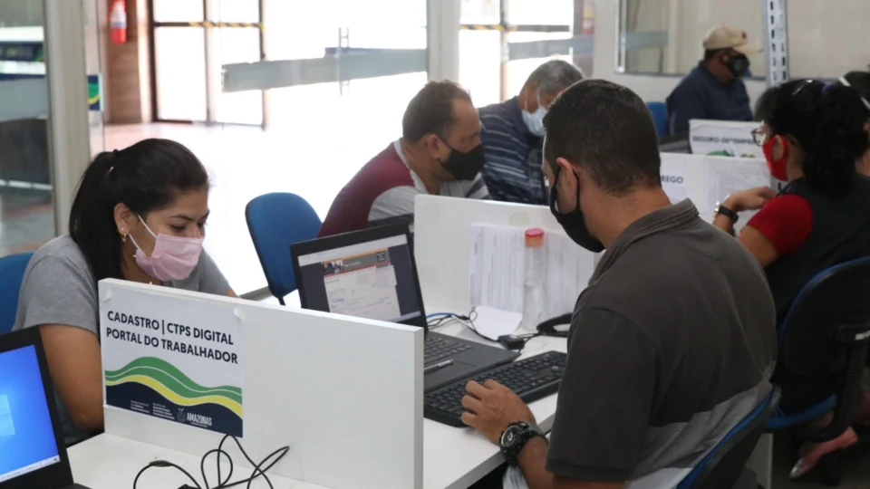 Sines Manaus e Amazonas ofertam 325 vagas de emprego nesta segunda-feira
