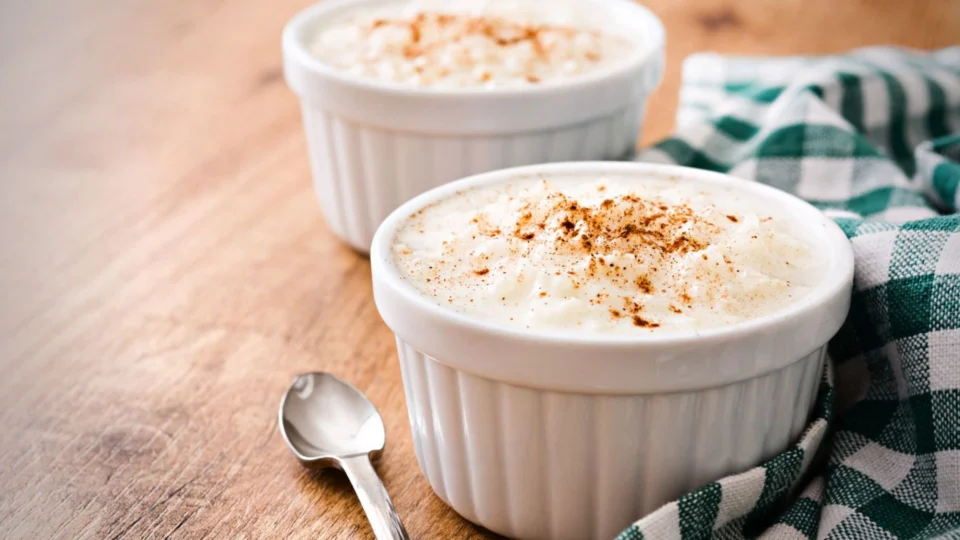 RECEITA FÁCIL: aprenda a fazer arroz doce com coco