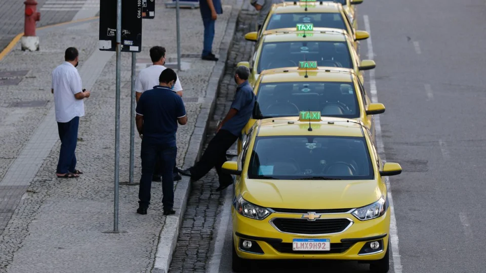 Auxílio Taxista: repescagem será paga nesta terça-feira