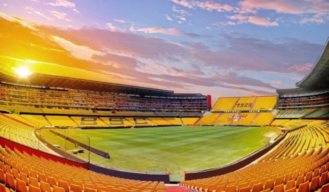 Estádio que receberá final da Copa Libertadores da América é inspecionado pela Conmebol