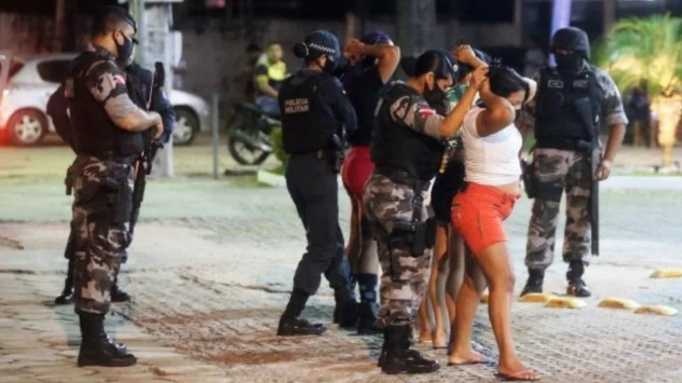 Mais de 150 denúncias de abuso de autoridade da PM-AM são recebidas todo mês no Fórum Henoch Reis