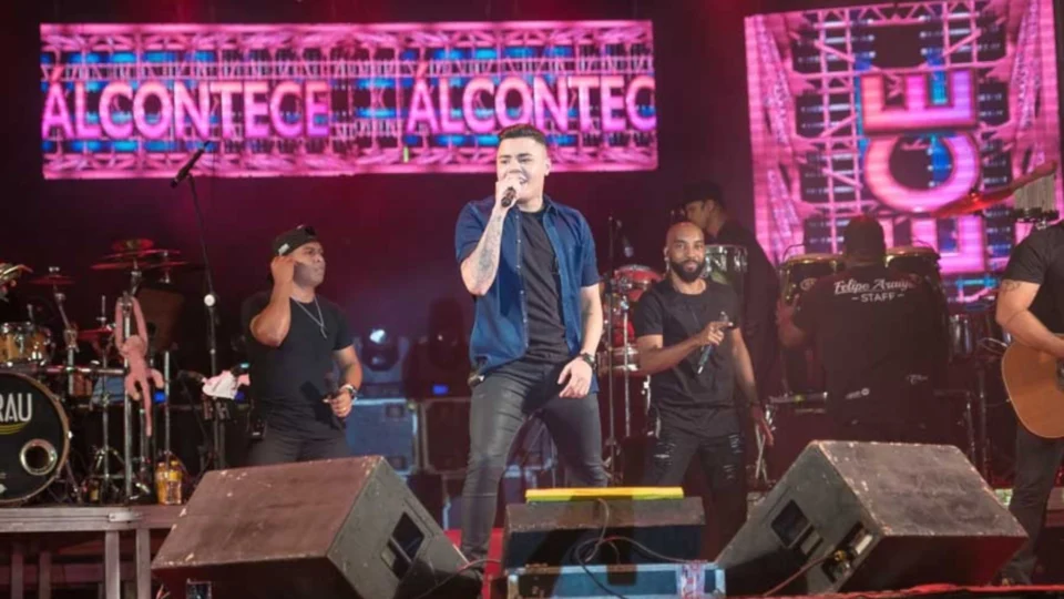 Felipe Araújo é a terceira atração nacional confirmada no #SouManaus Passo a Paço 2022