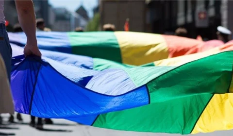 Projeto prevê acolhimento e auxílio para jovens LGBTQIA+ em vulnerabilidade