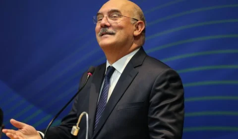 Delegado do caso Milton Ribeiro é exonerado do setor da PF que investiga autoridades com foro privilegiado