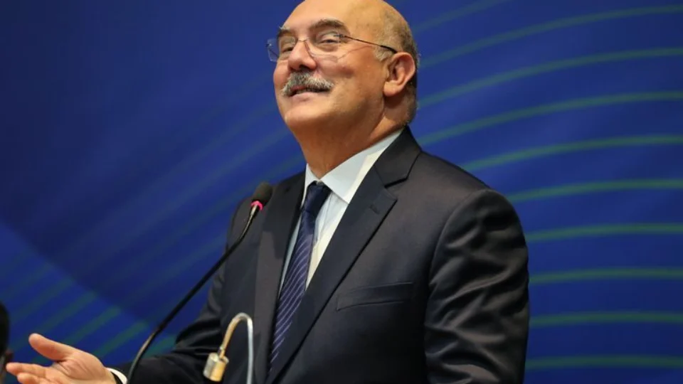 Delegado do caso Milton Ribeiro é exonerado do setor da PF que investiga autoridades com foro privilegiado