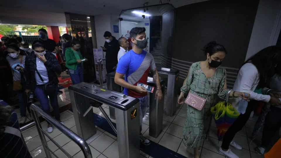 PGE-AM publica resultado preliminar das provas de concurso público