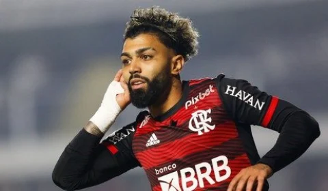 Flamengo bate Santos por 2 a 1 pela décima quinta rodada do Brasileirão