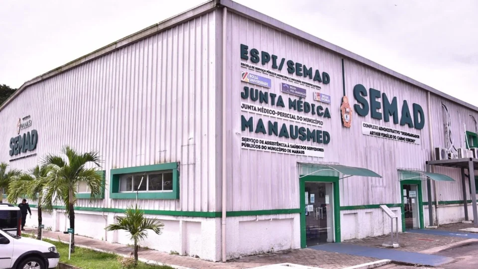 Beneficiários do Bolsa Universidade em Manaus são convocados para contrapartida