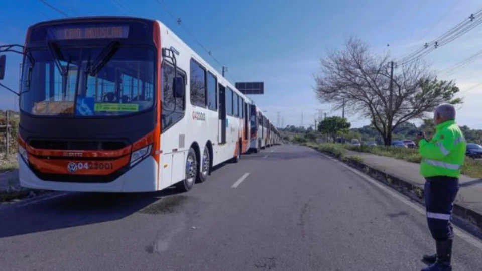 Manaus terá 20 novos ônibus em circulação a partir de segunda-feira