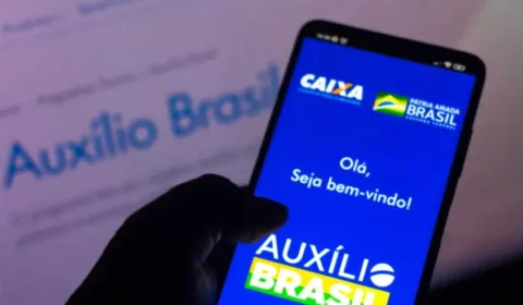 Câmara aprova MP do Auxílio Brasil com piso permanente de R$ 400