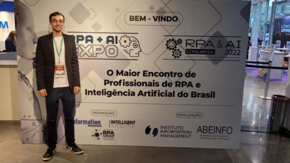 Brasileiro é finalista em competição que elege os 50 melhores estudantes do mundo