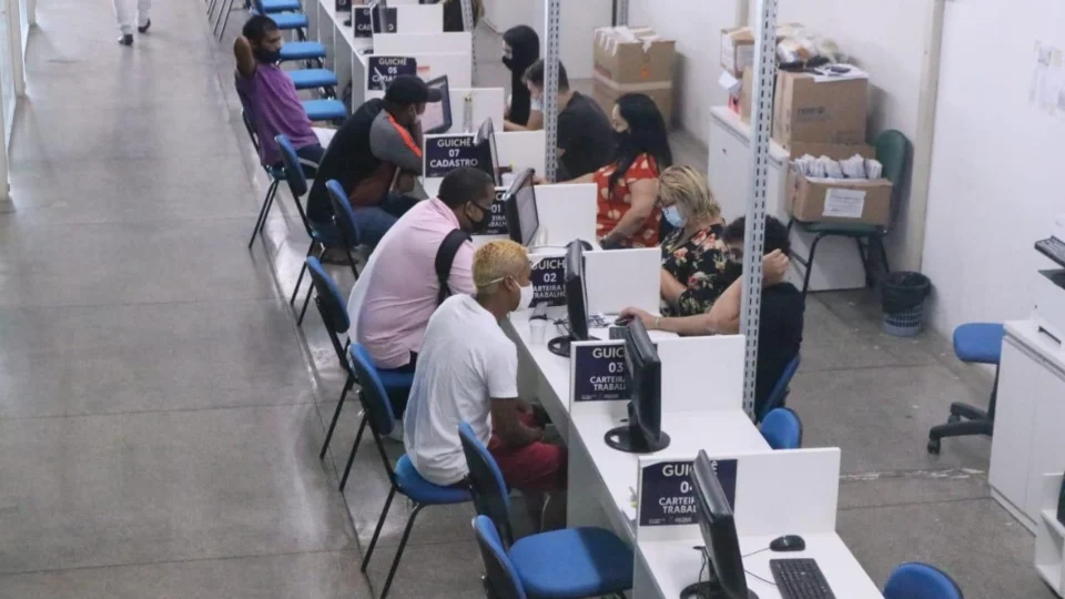 Sine Manaus e Sine Amazonas ofertam 510 vagas de emprego nesta sexta-feira