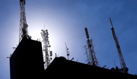 Sancionada lei que facilita instalação de antenas 5G