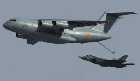 Força Aérea do Exército da China afirma que avião-tanque YY-20 fortalece treinamento de prontidão de combate