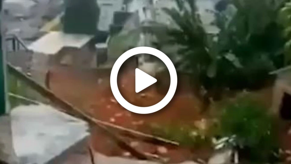 VÍDEO: imagens compartilhadas em rede sociais mostram desabamentos de casas e alagamento na Grande Recife