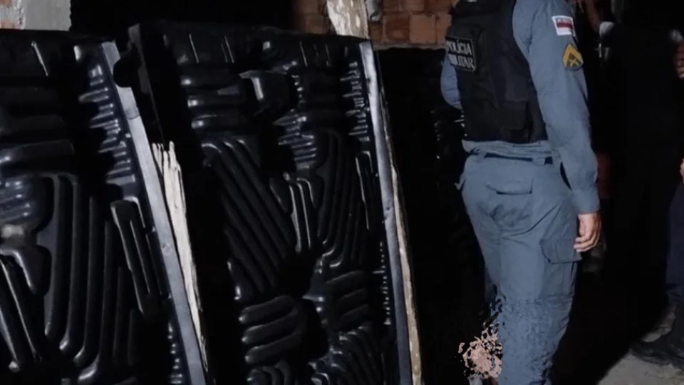 Homem é executado a tiros em beco no Jorge Teixeira, na Zona Leste de Manaus