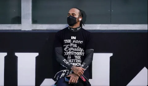 Lewis Hamilton declara sobre F1: ‘estou vencendo campeonatos, mas eles não mudam o mundo’