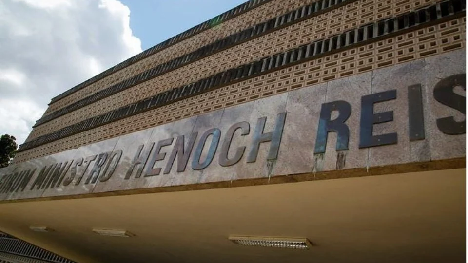 Tribunal do Júri condena 3 réus por executar mulher na frente de filha no Conjunto Viver Melhor, em Manaus