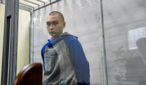 Militar russo de 21 anos é condenado à prisão perpétua na Ucrânia