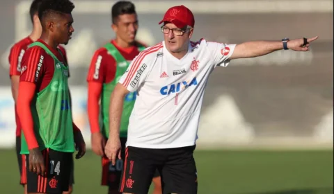 Com Dorival Júnior no comando, Flamengo vai ao Beira-Rio enfrentar Internacional pelo Campeonato Brasileiro
