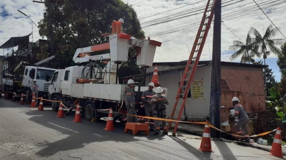 Saiba onde vai falta energia elétrica neste fim de semana em Manaus