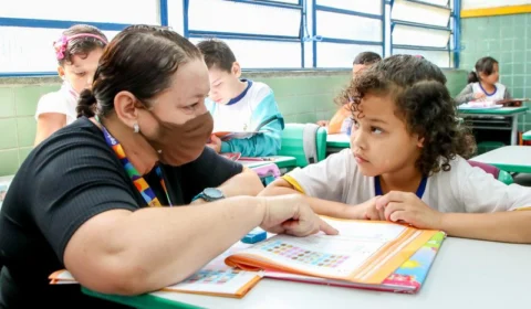 Inscrição para Assistentes Voluntários de Alfabetização começa na segunda, 18, em Manaus