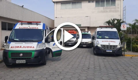 VÍDEO: 14 pessoas estão internadas em hospitais de Manaus após acidente com alegoria em Manacapuru, no AM