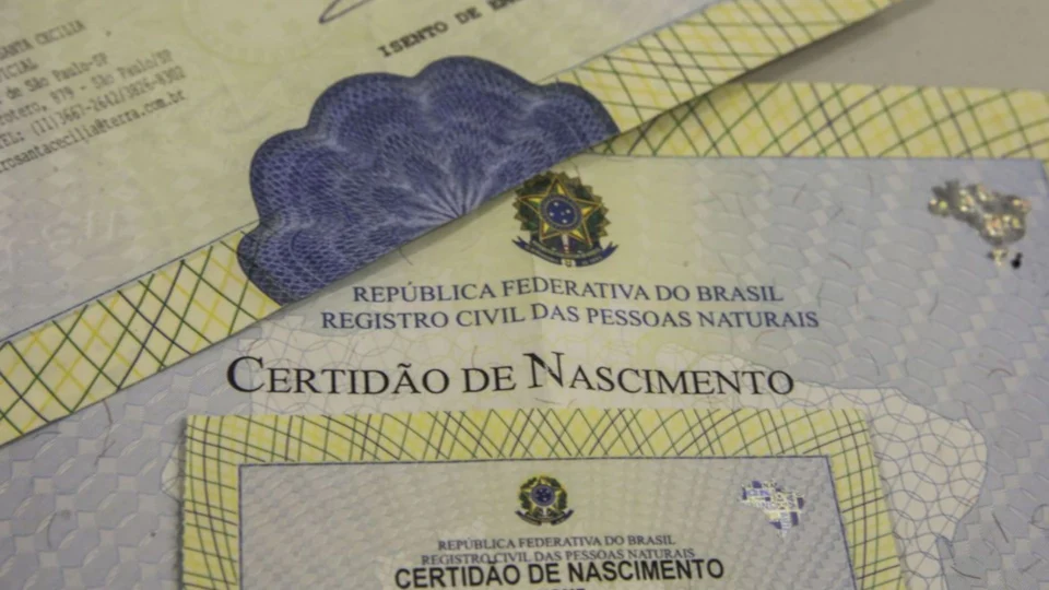 No Brasil, mais de 56 mil recém-nascidos são registrados sem pai nos primeiros meses de 2022