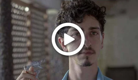 VÍDEO: com tema LGBTQIA+, filme ‘Os Primeiros Soldados’ chega às telas dos cinemas do Brasil neste mês