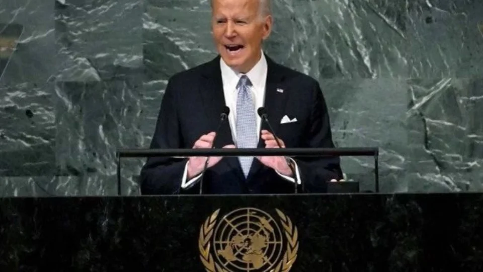 Após Putin fazer ameaças, Biden diz que não permitirá ‘guerra nuclear’